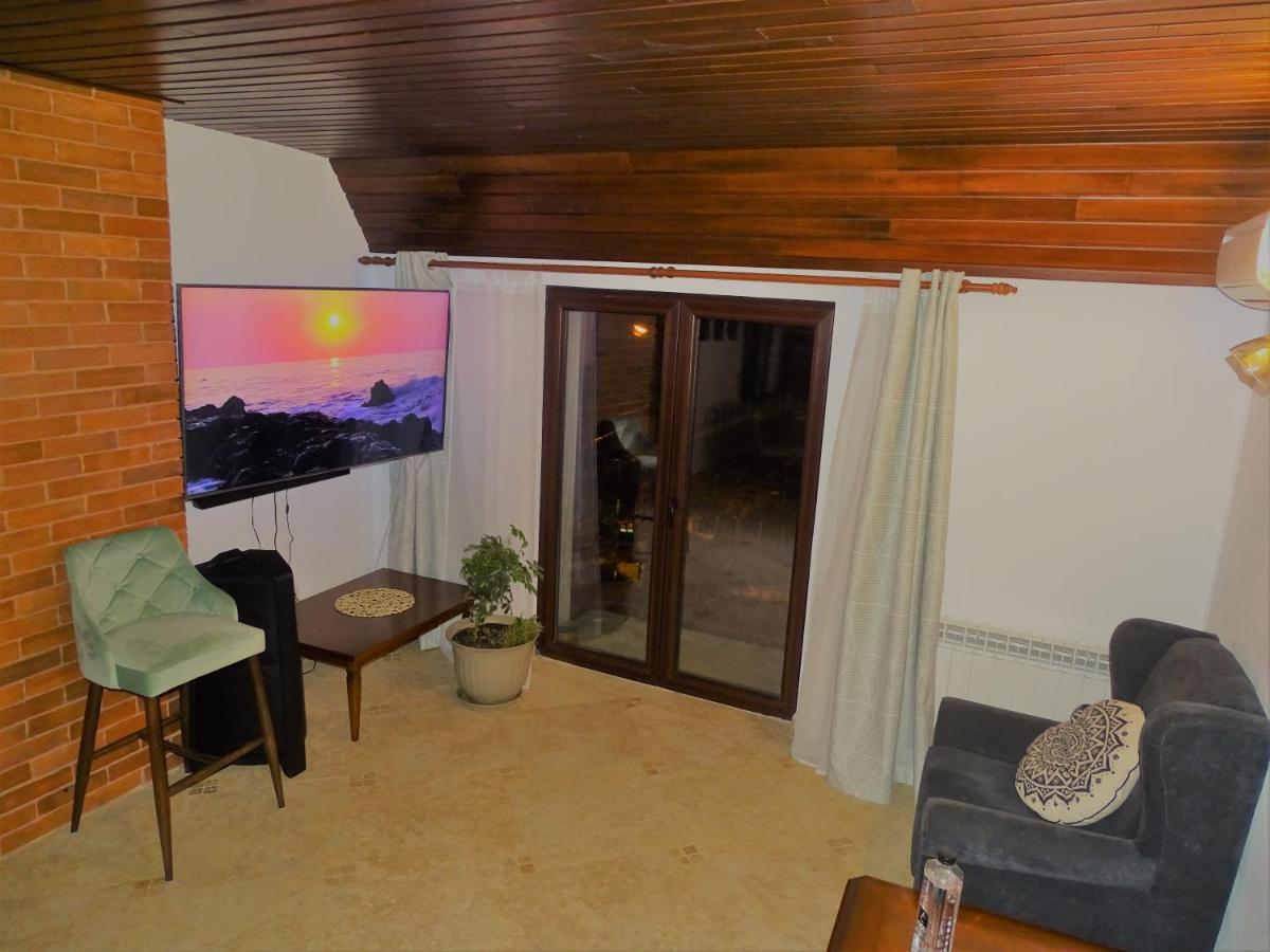 Ole Apartment - Get Your Energy For Free! Coffee And Tea On The House Тімішоара Екстер'єр фото