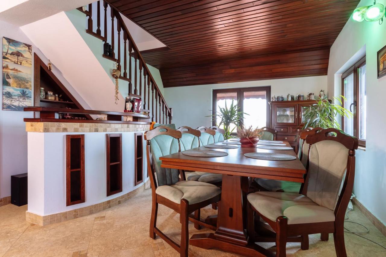 Ole Apartment - Get Your Energy For Free! Coffee And Tea On The House Тімішоара Екстер'єр фото